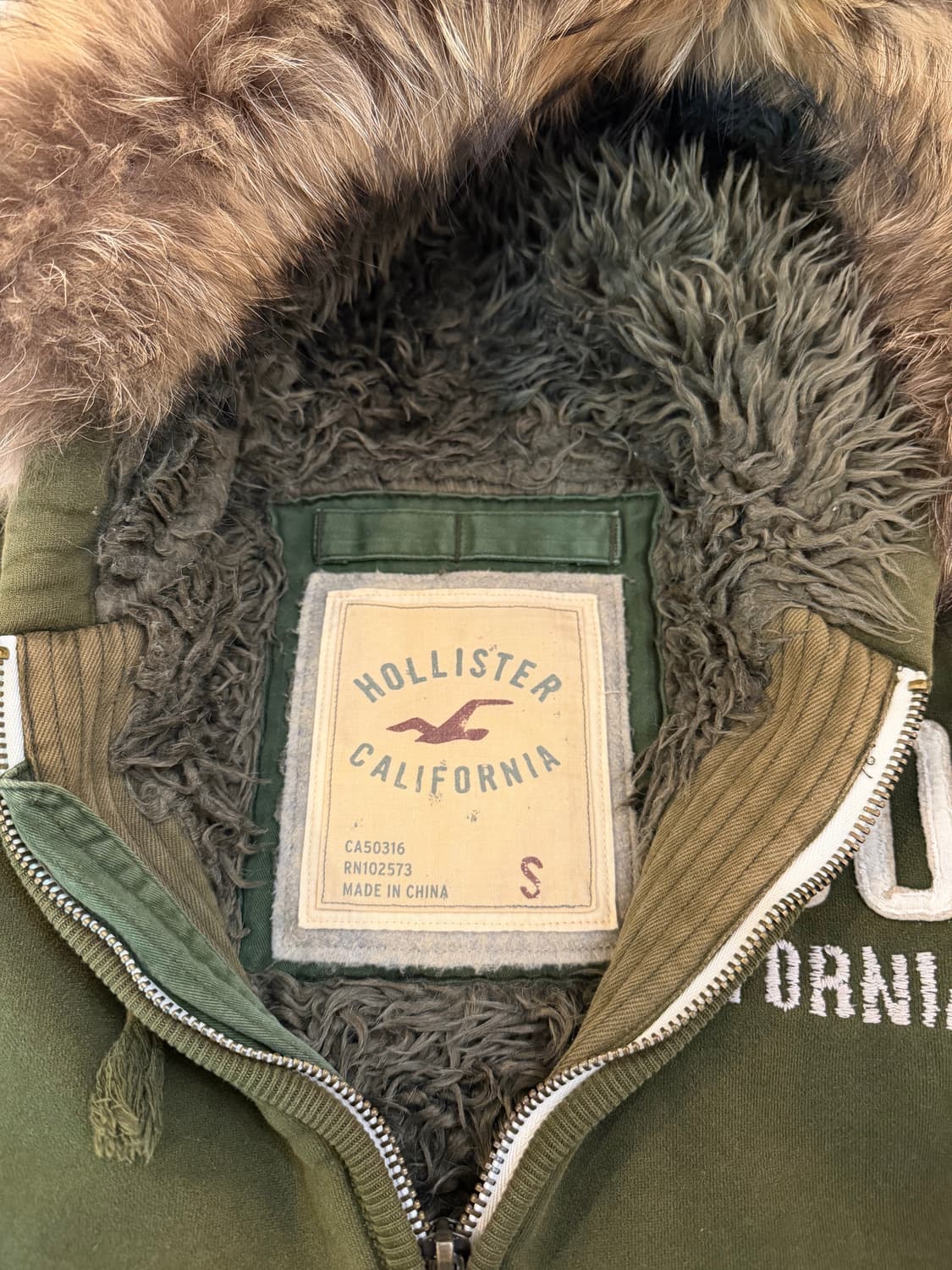홀리스터 보아털 울프죠 퍼 후드집업 카키 상품이미지5