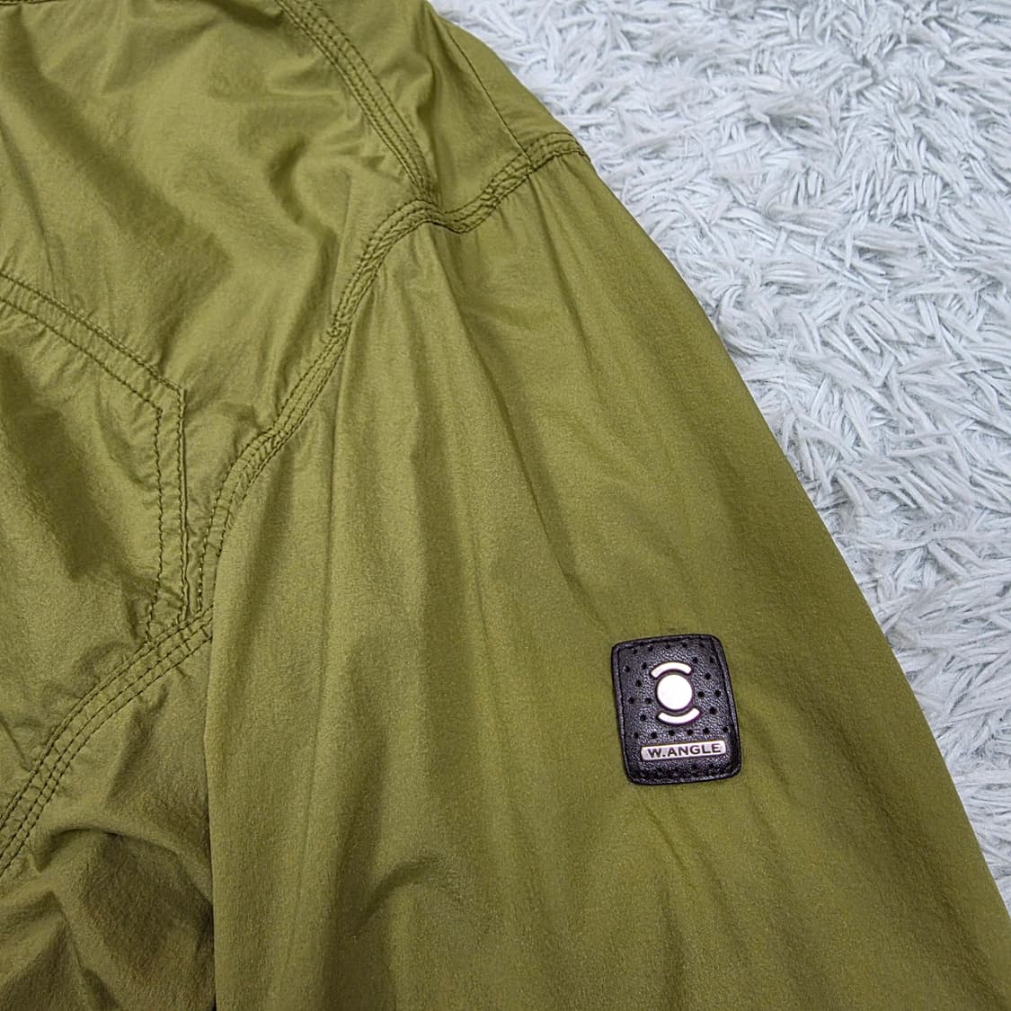 와이드앵글 남성 후드수납식 바람막이 카키 100 상품이미지4