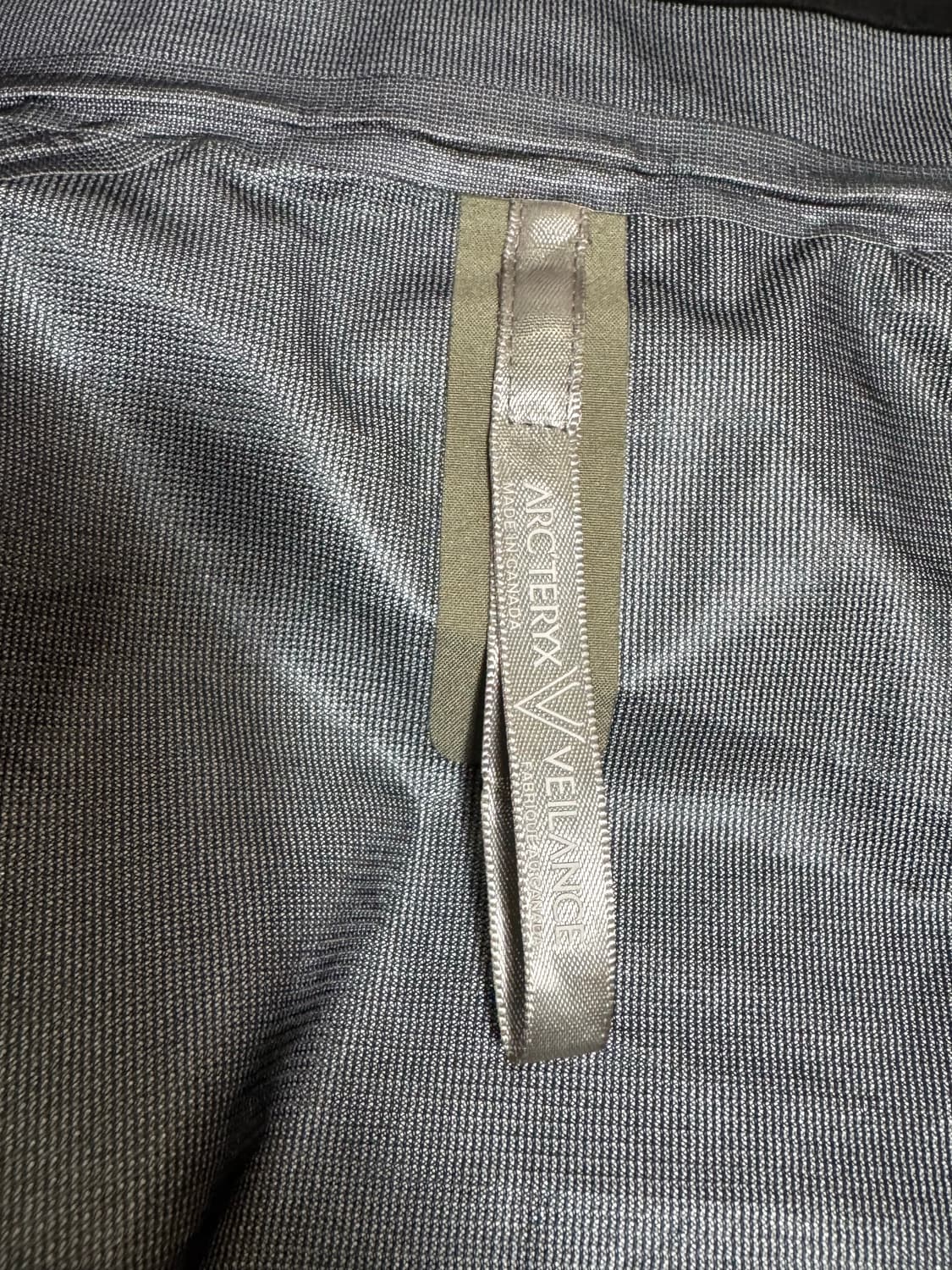 아크테릭스 Veilance 베일런스 필드 자켓 LT 카키 상품이미지6