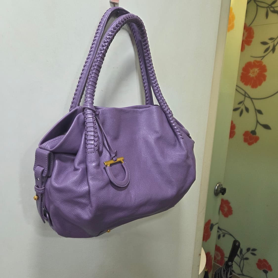 페라가모 숄더 상품이미지8