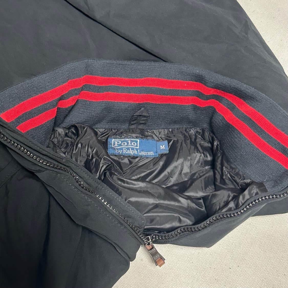 M 폴로랄프로렌 블랙 내장후드 바람막이 상품이미지4