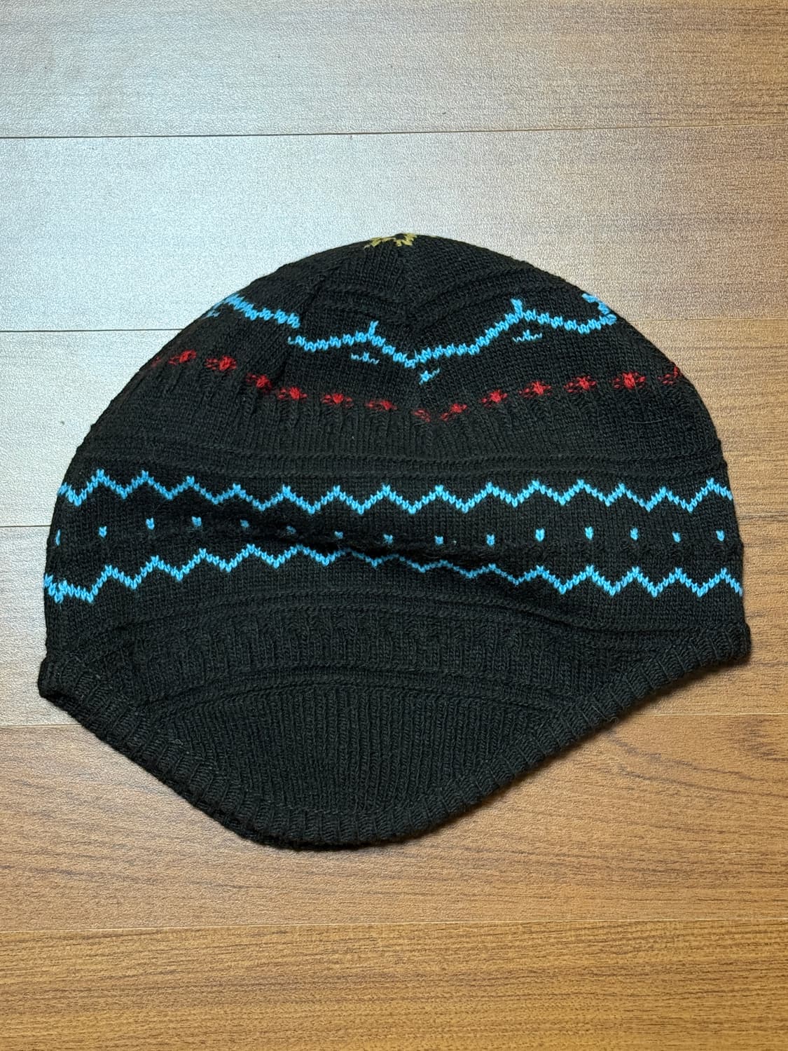 LLEGE(리지) 비니(모델 홍태준 착용) 상품이미지3