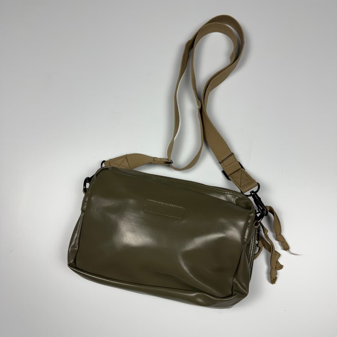 요시다포터 러기지라벨 라이너 숄더백 올리브 상품이미지3