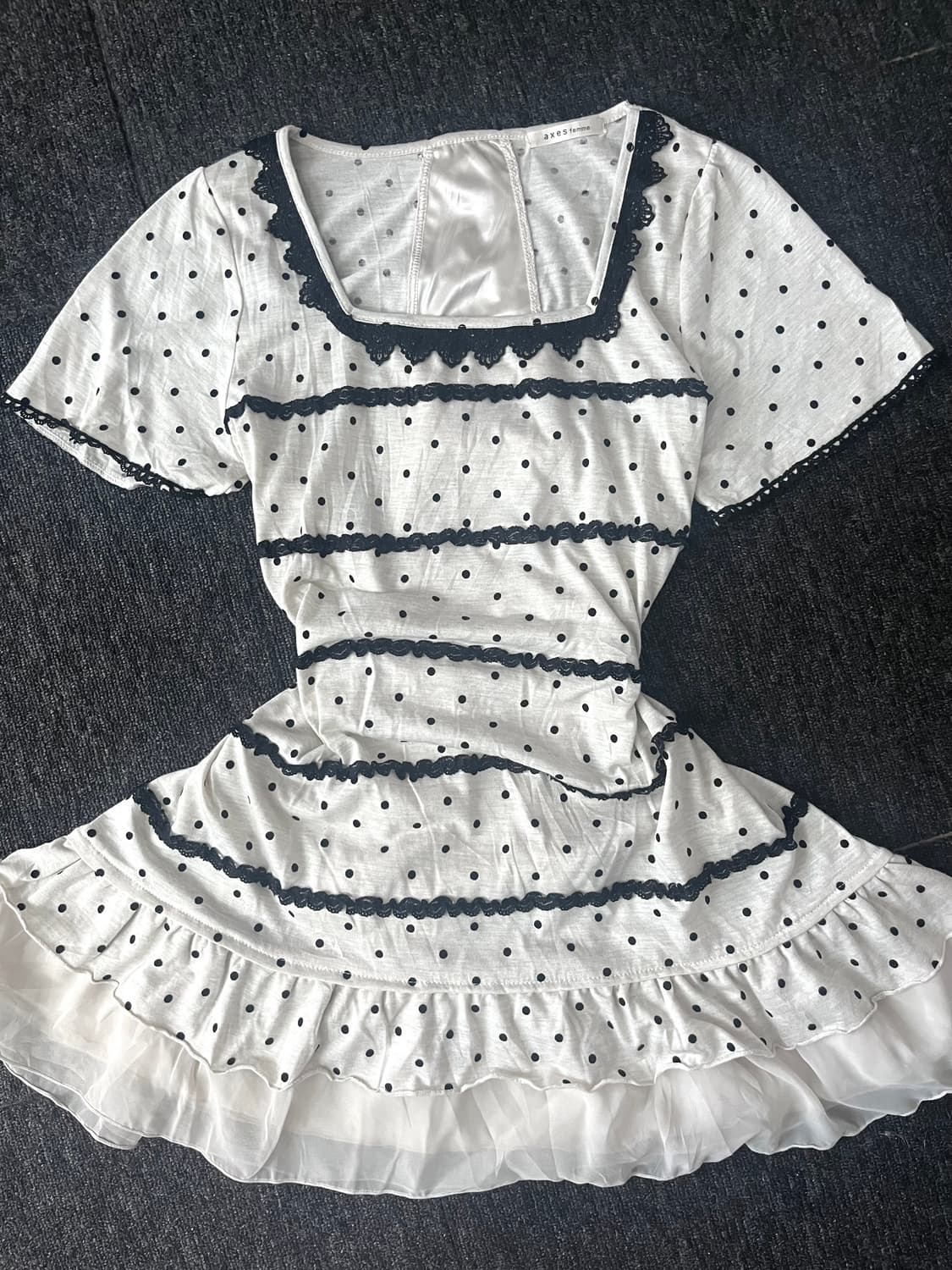 엑시즈팜 도트 레이스 모리 러블리 반팔 원피스 상품이미지1