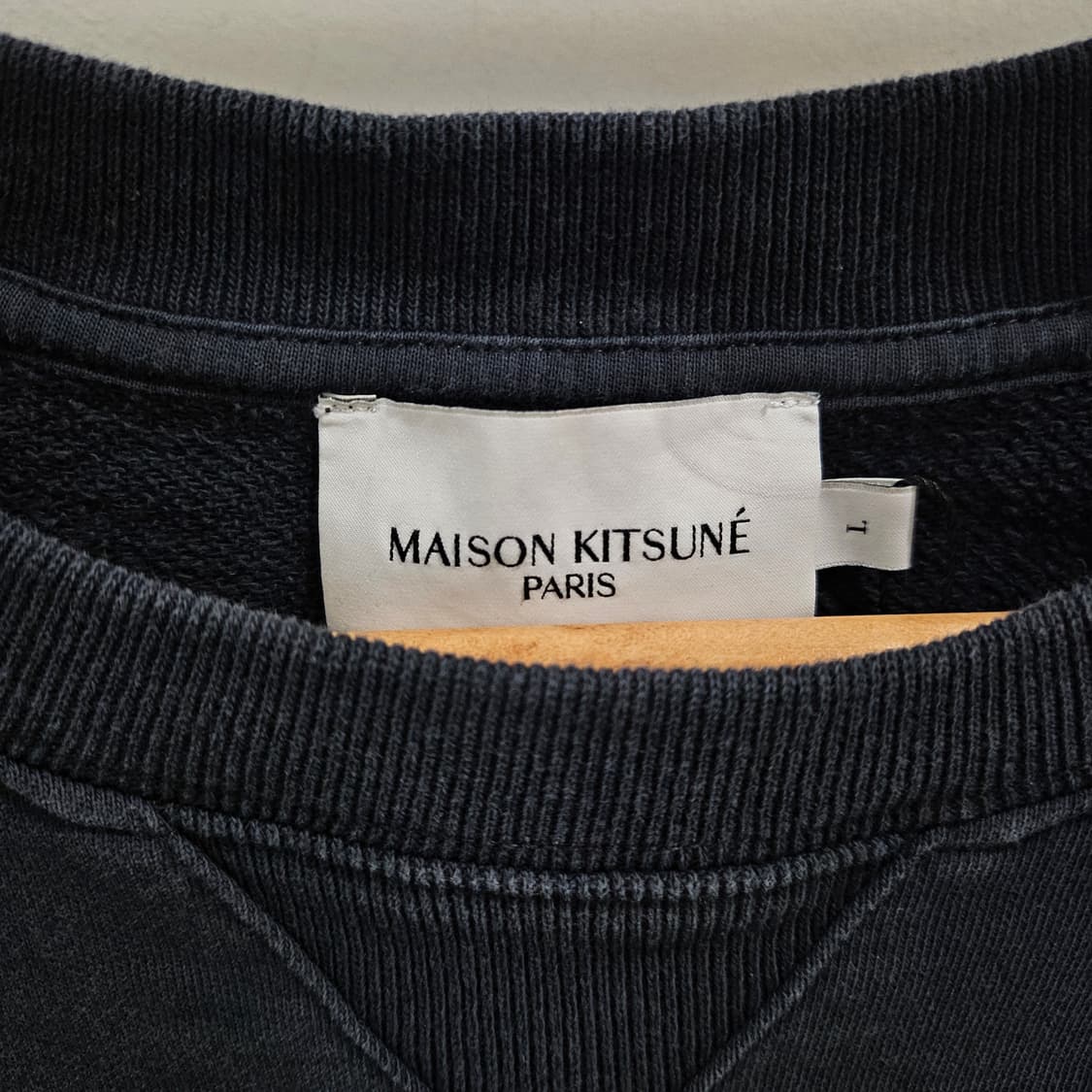 메종키츠네 로고 더블폭스 블랙 맨투맨
L 상품이미지4