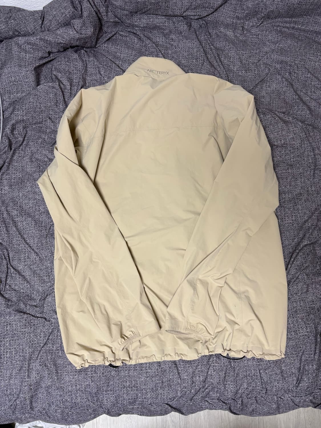 아크테릭스 감마 라이트웨이트 자켓 상품이미지4