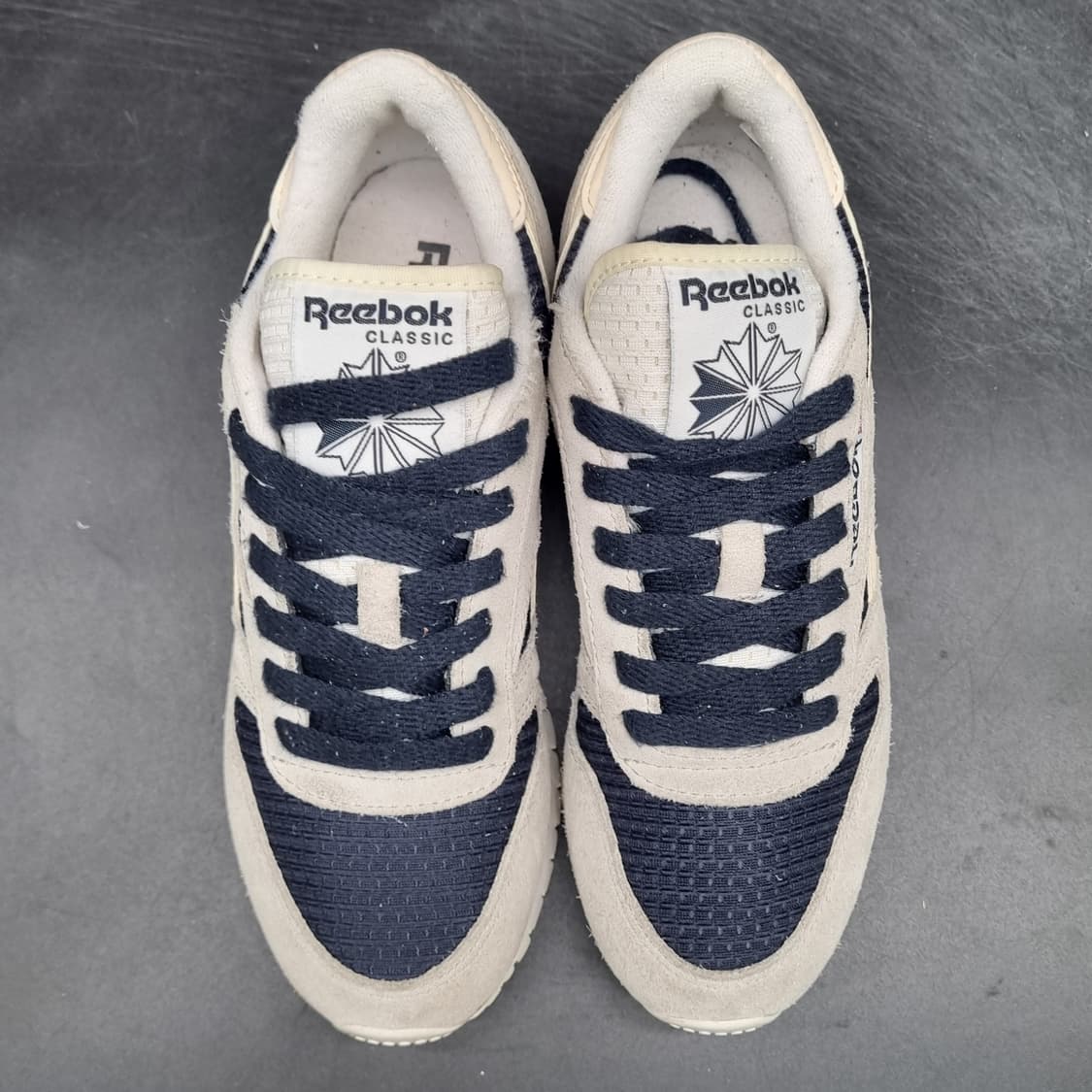 리복 클래식 스웨이드 운동화 220 상품이미지2