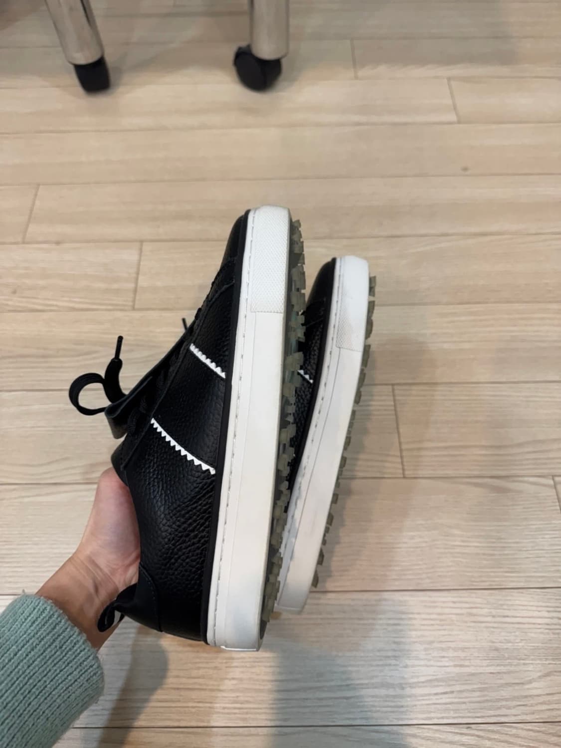 지포어 킬티 디스럽터 골프화 블랙 us8 상품이미지3