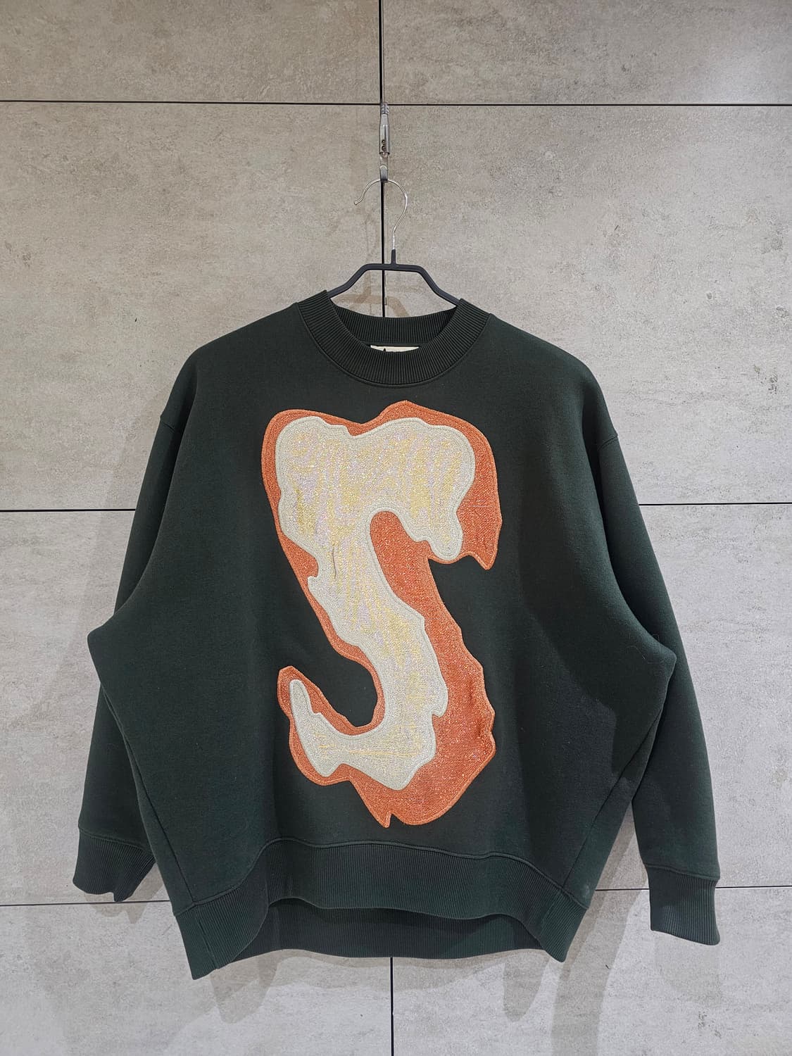 아크네스튜디오 맨투맨 상품이미지2