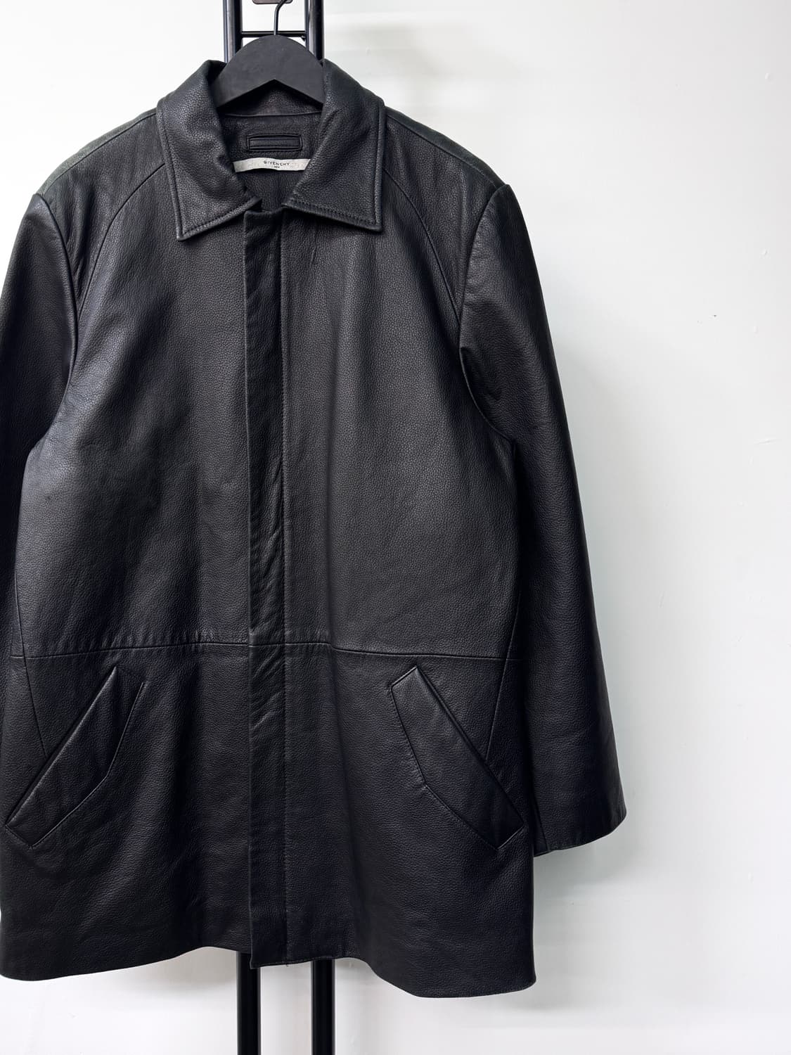 지방시 09fw 램 레더 집업 코트 상품이미지2