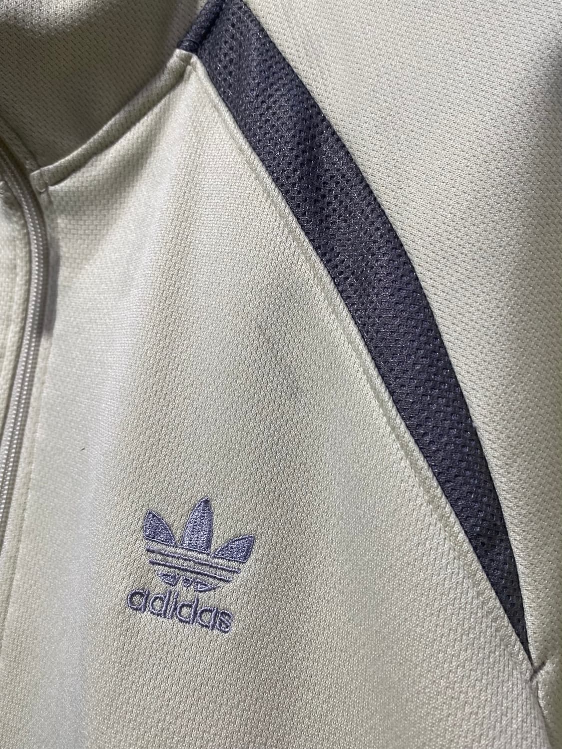 Adidas 메쉬 배색 반팔 집업 상품이미지6