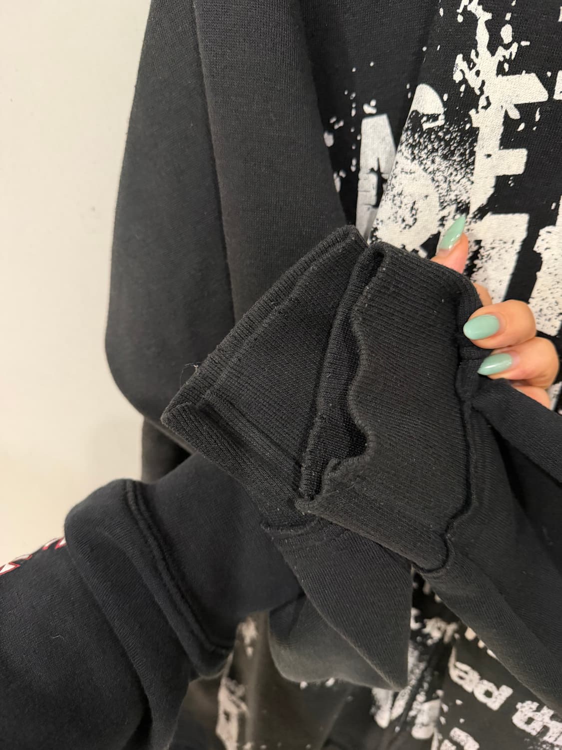 punk printing high-neck zip-up 상품이미지10