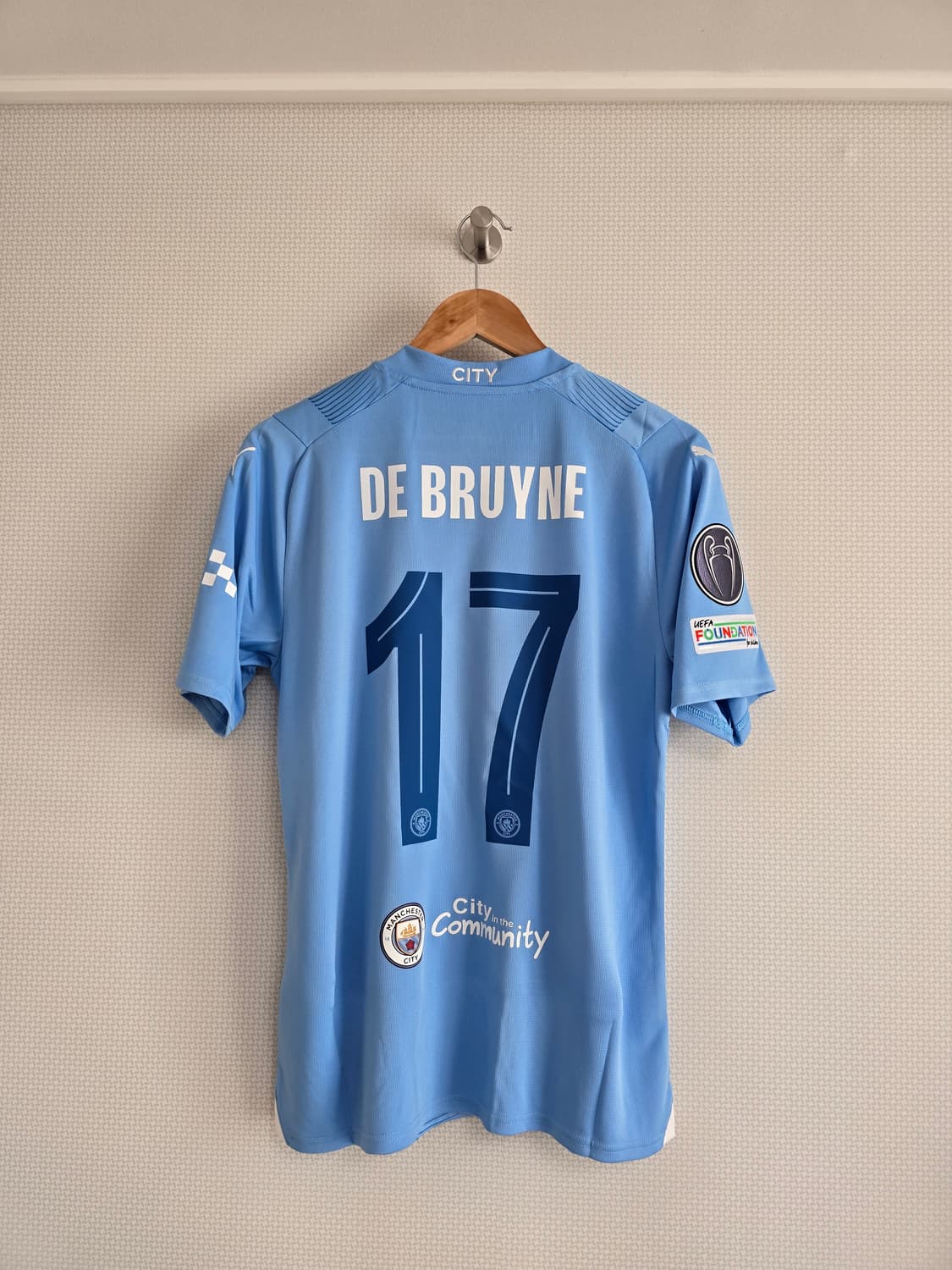 23-24 맨체스터 시티 홈 유니폼 케빈 더 브라위너 상품이미지1