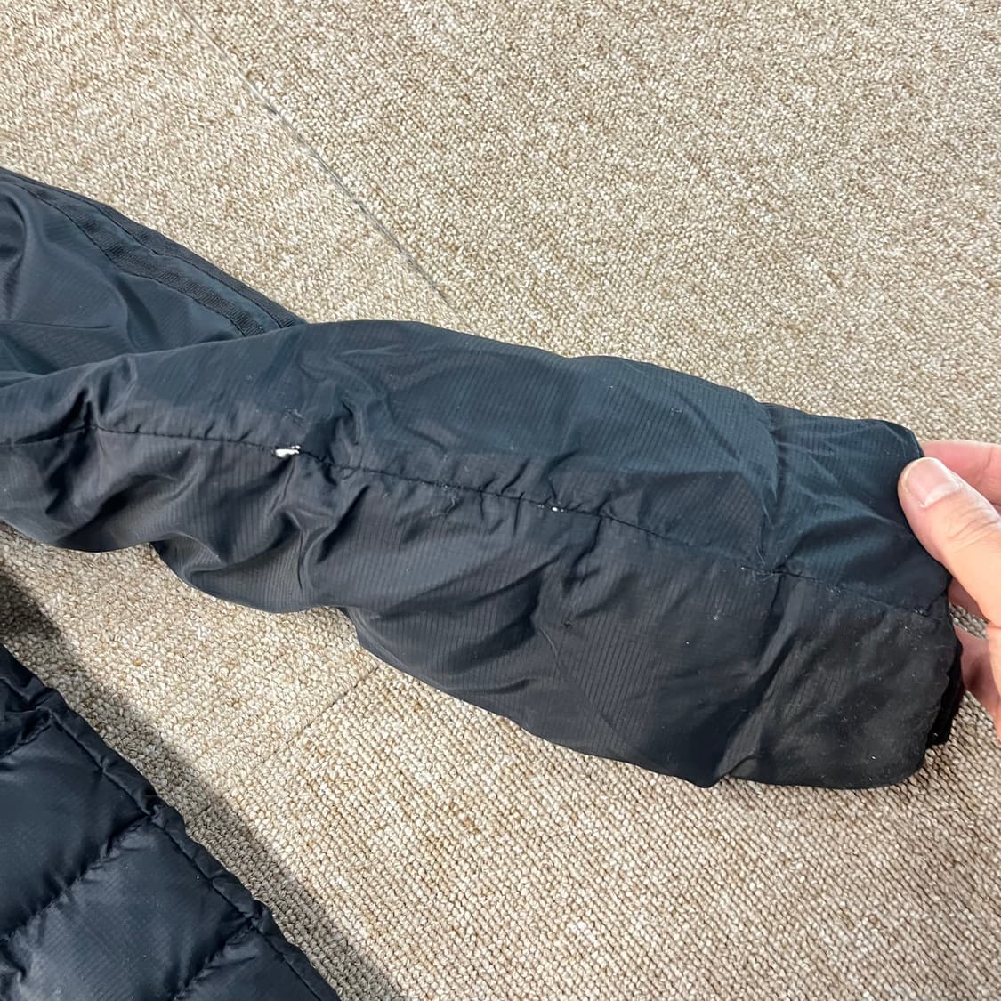  아디다스 경량패딩 상품이미지4