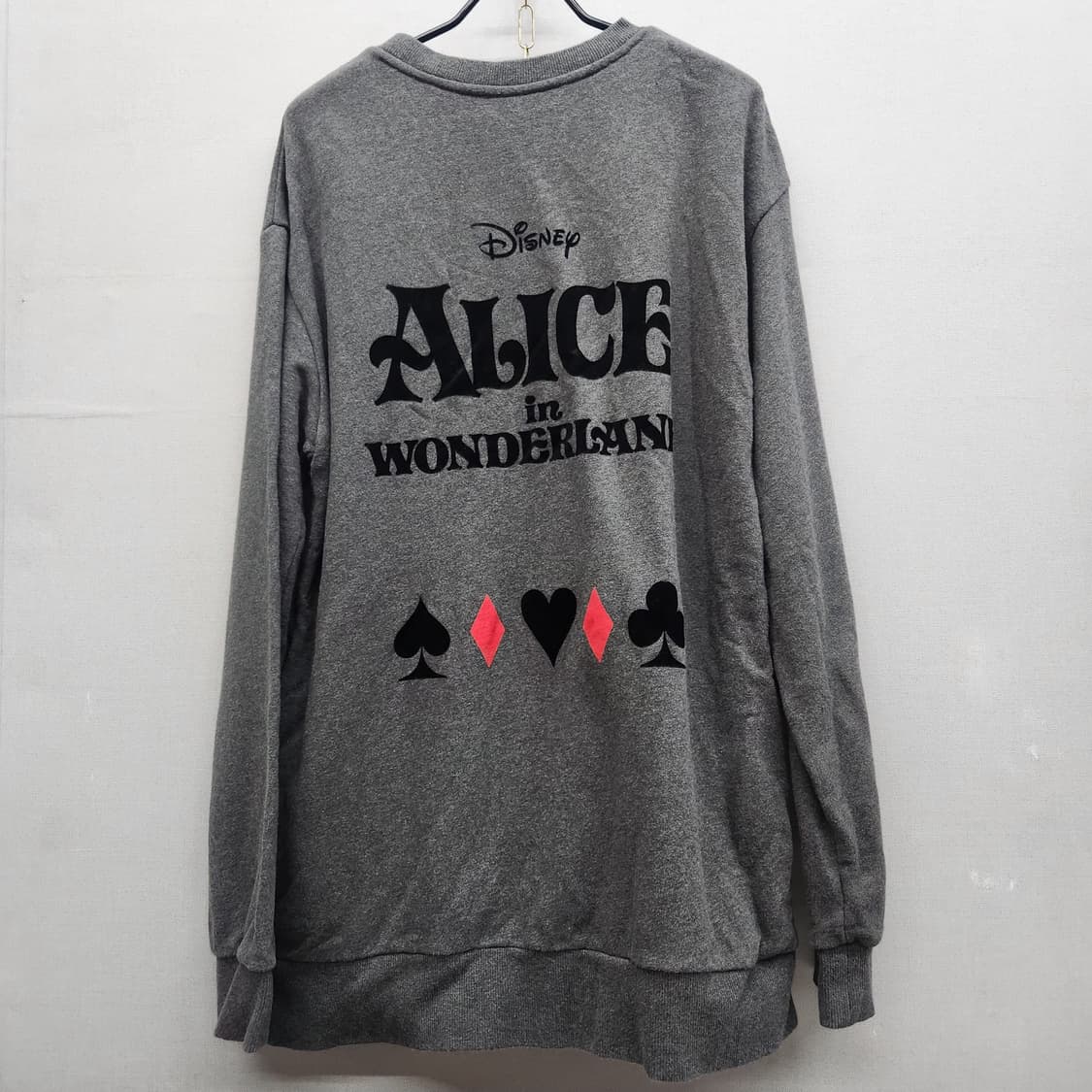 럭키슈에뜨x디즈니 백디자인 맨투맨 36(L) 상품이미지1