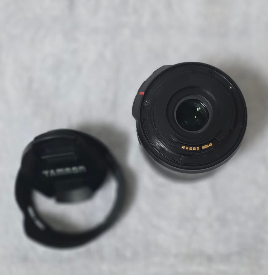 탐론 캐논마운트 18-200mm F/3.5-6.3 렌즈팝니다. 상품이미지3