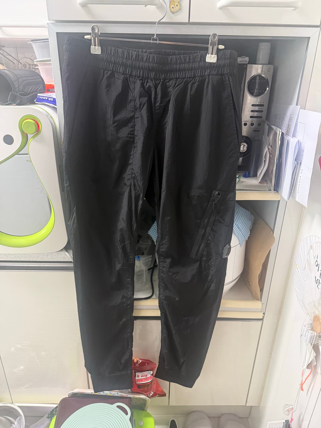 Cp컴퍼니 나일론 트랙 팬츠 블랙 44 상품이미지1