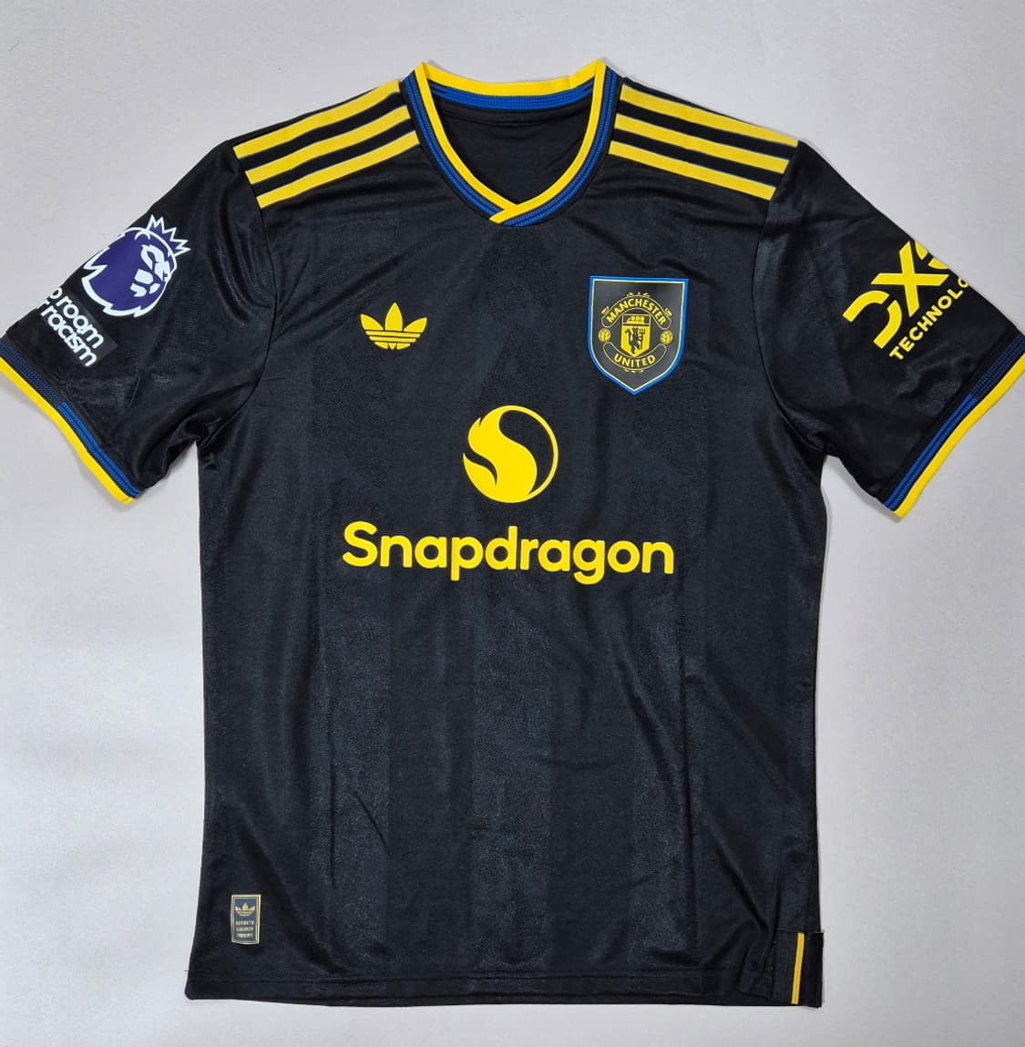 25-26 맨유 써드 유니폼 아마드 마킹 L사이즈 상품이미지3