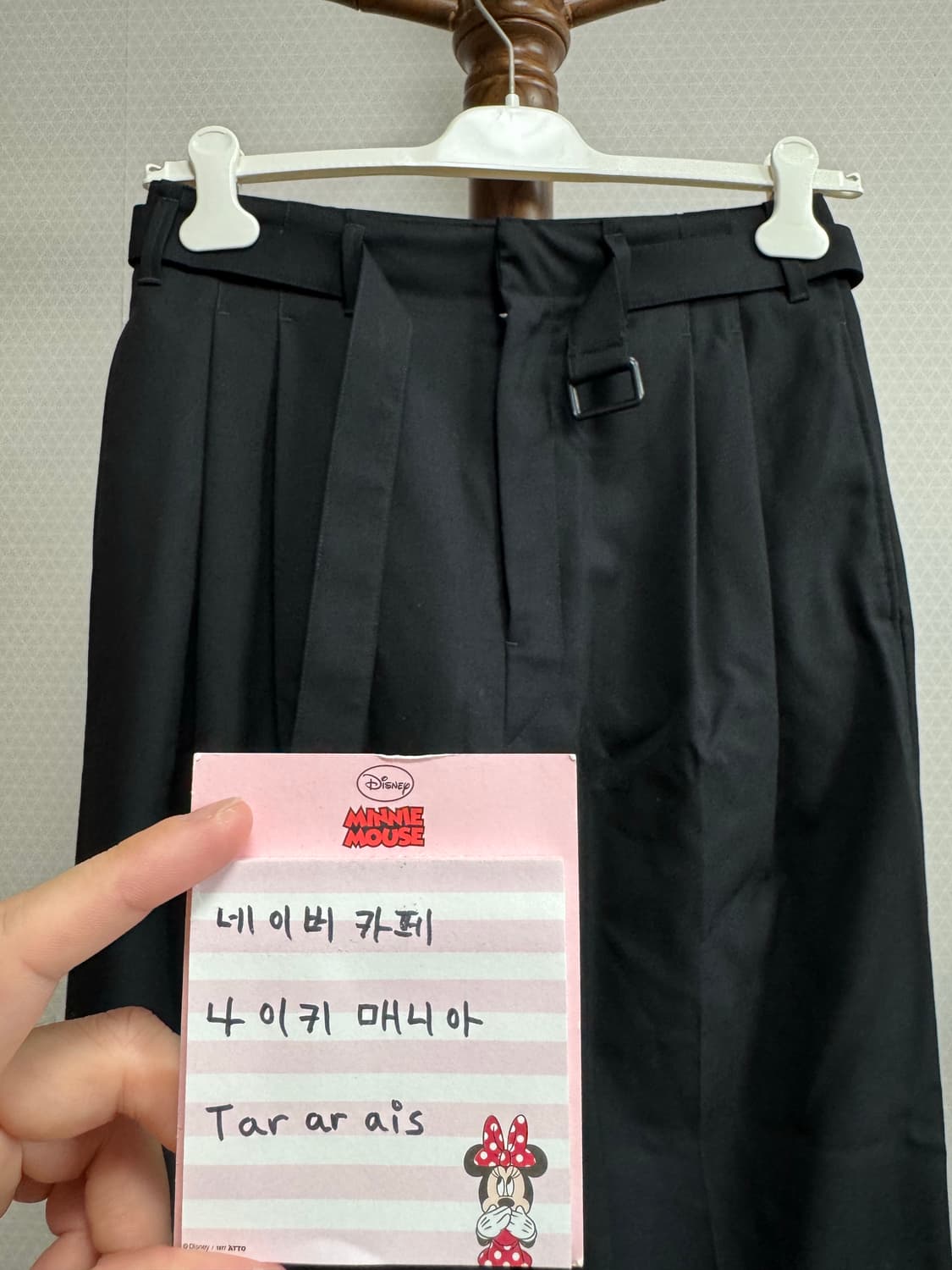 르메르 울 플리츠 팬츠 블랙 상품이미지1