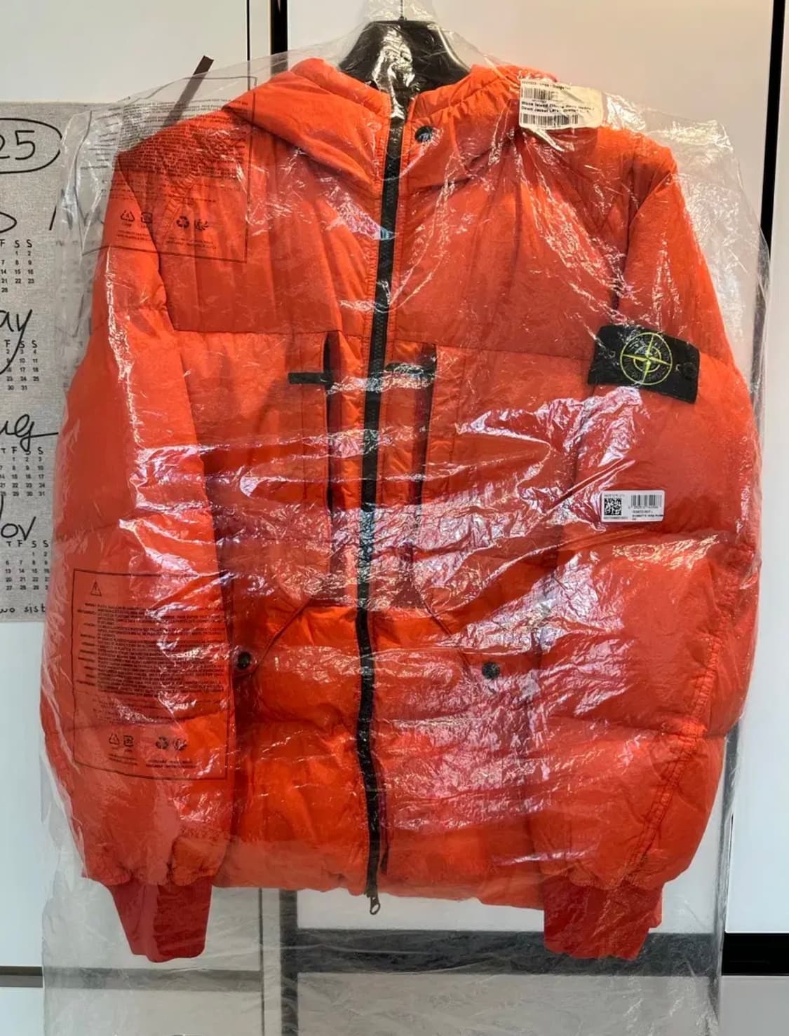 스톤아일랜드 크링클 랩스 후드 다운 자켓 오렌지레드 L 상품이미지1