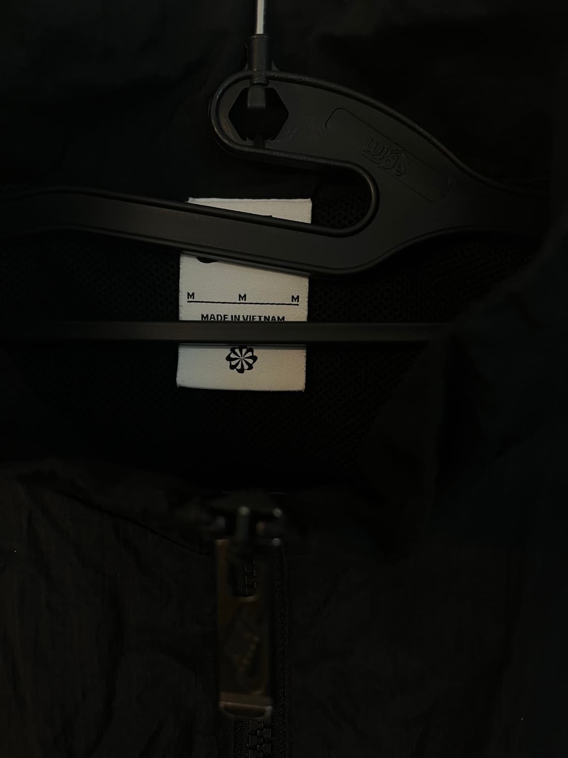 나이키 에센셜 바람막이 블랙 [M] 시착모델 O 상품이미지4