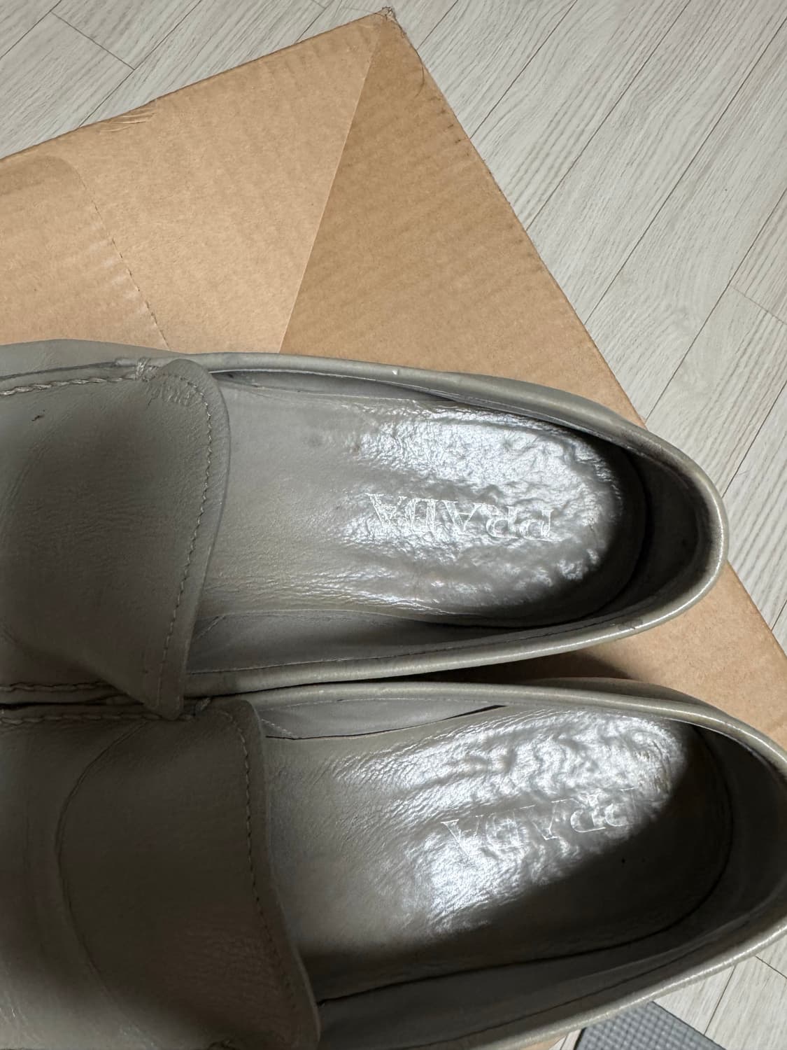 프라다 로퍼 상품이미지2