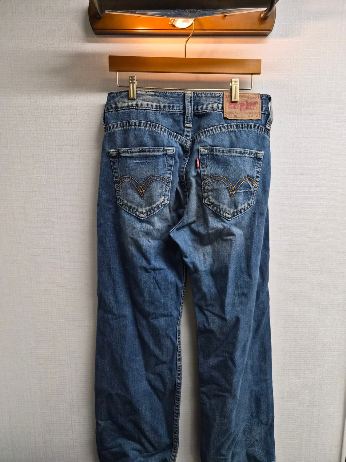 32) 리바이스 타입원 워싱진 팝니다 상품이미지2