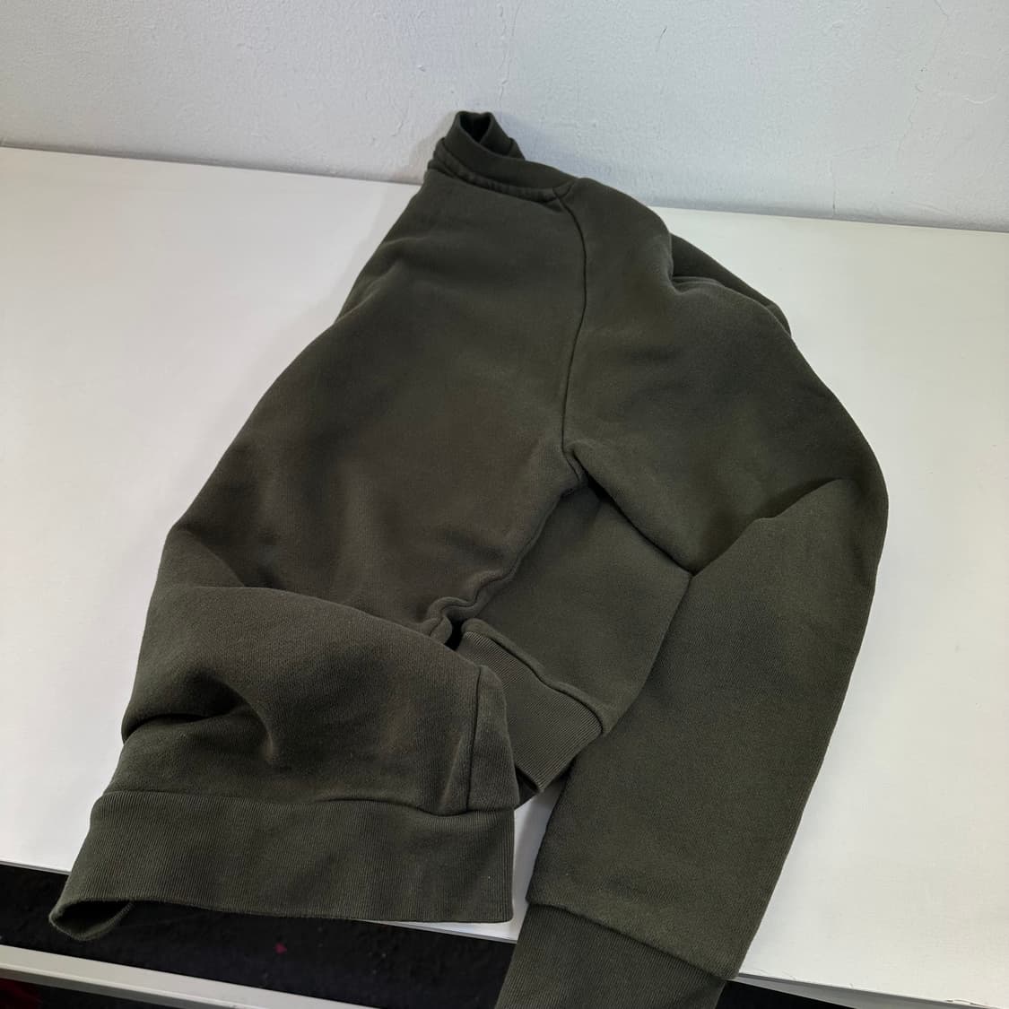 M 아디다스 카키 빅로고 맨투맨 상품이미지4