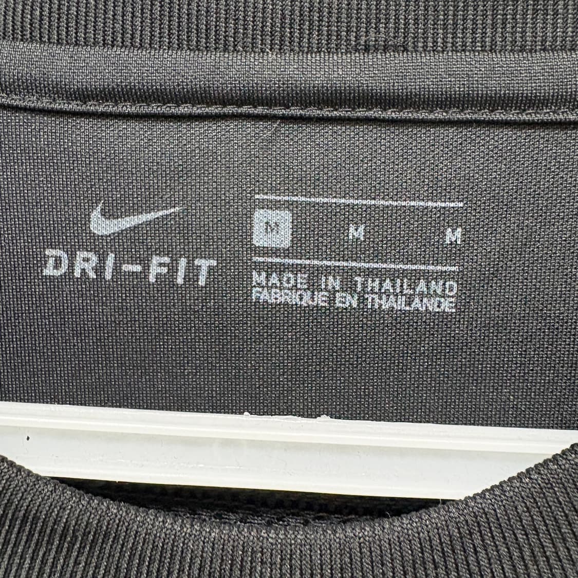 나이키 드라이핏 블랙 반팔티 M 상품이미지3
