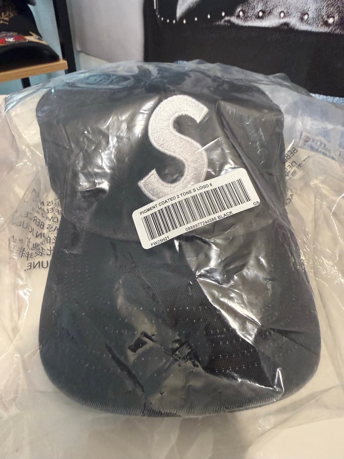 슈프림 25FW 피그먼트 코티드 6패널 S로고 볼캡 상품이미지2