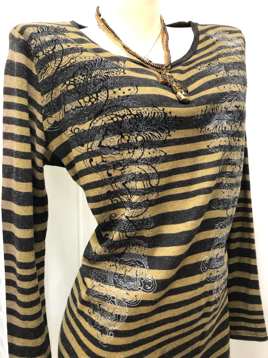 abstract pattern striped long sleeve 상품이미지3