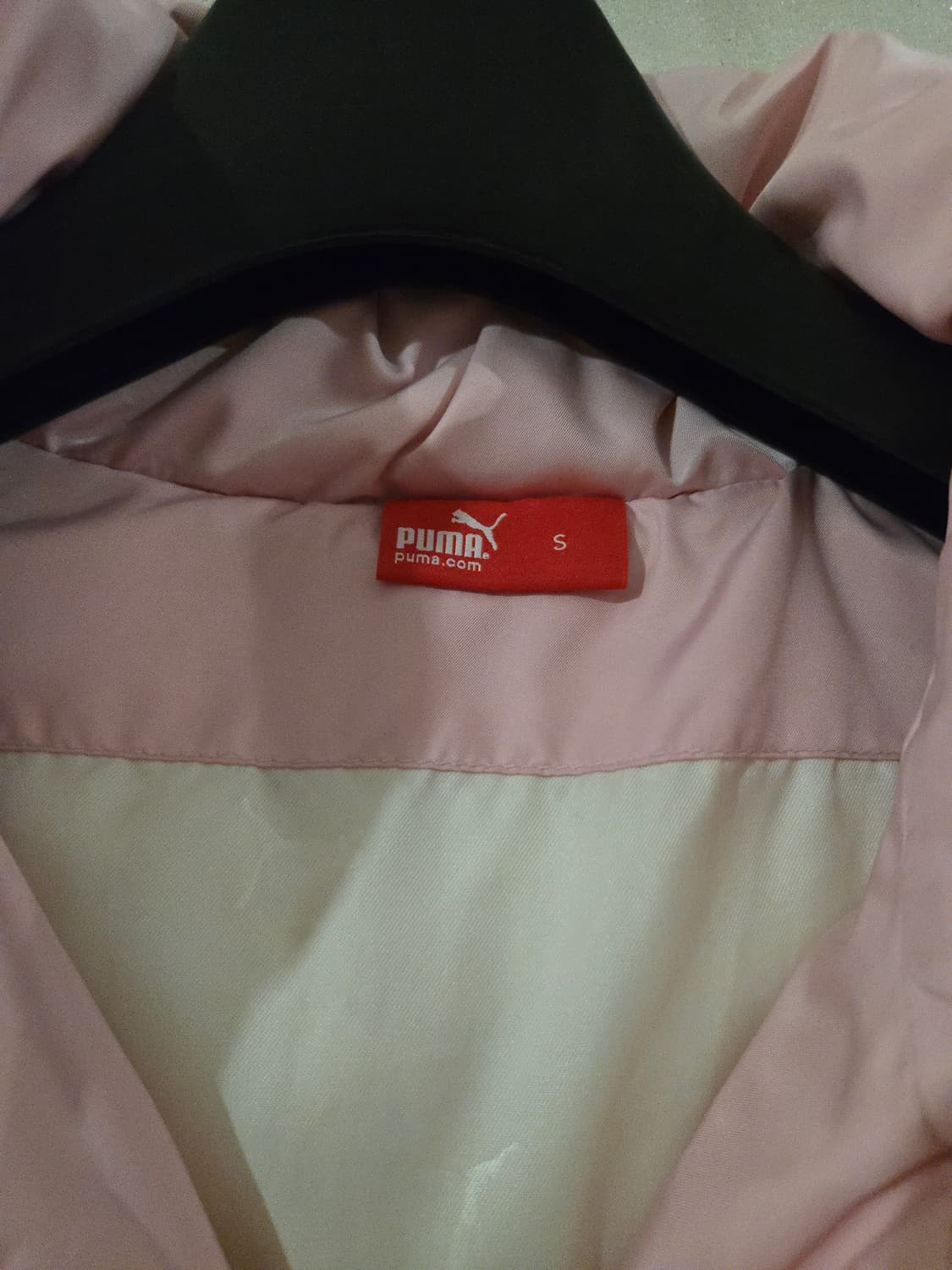 푸마 덕다운 딸기우유 패딩 s 상품이미지3