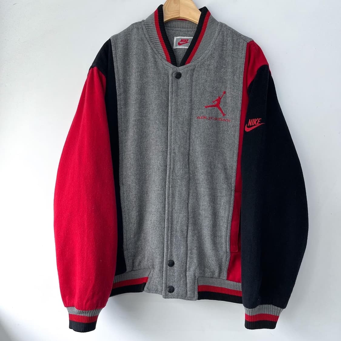 나이키 90s 조던 점프맨 컬러블록 울바시티자켓 상품이미지2