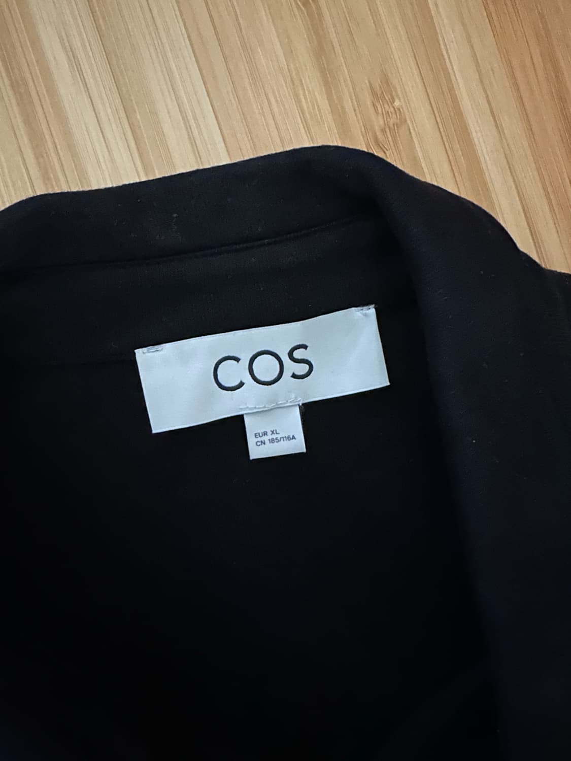 COS 블랙 반팔 셔츠 XL 상품이미지3