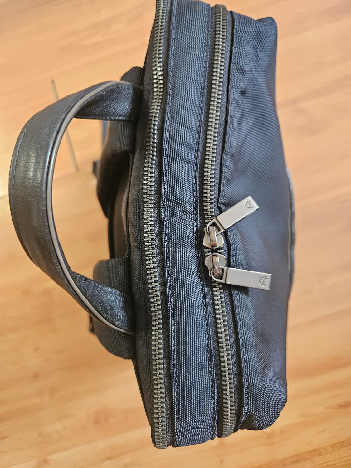 만다리나덕 블랙 백팩 가방( 가죽+페브릭) 상품이미지5