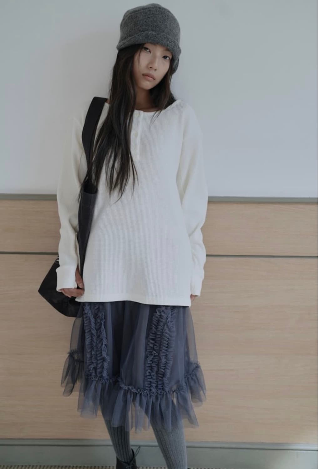 생긴 스튜디오 샤 스커트 더스티 블루 상품이미지2