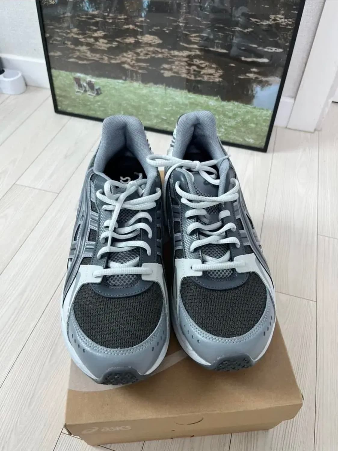 아식스 젤키리오스 블랙캐리어그레이 280 상품이미지1