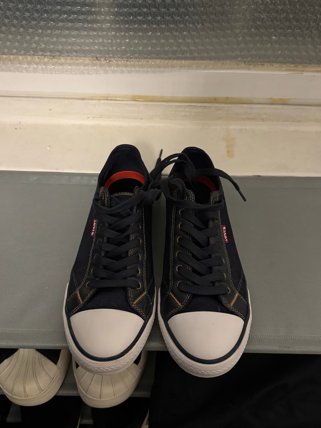 리바이스 흑청 데님 로우 스니커즈(43사이즈) 상품이미지3