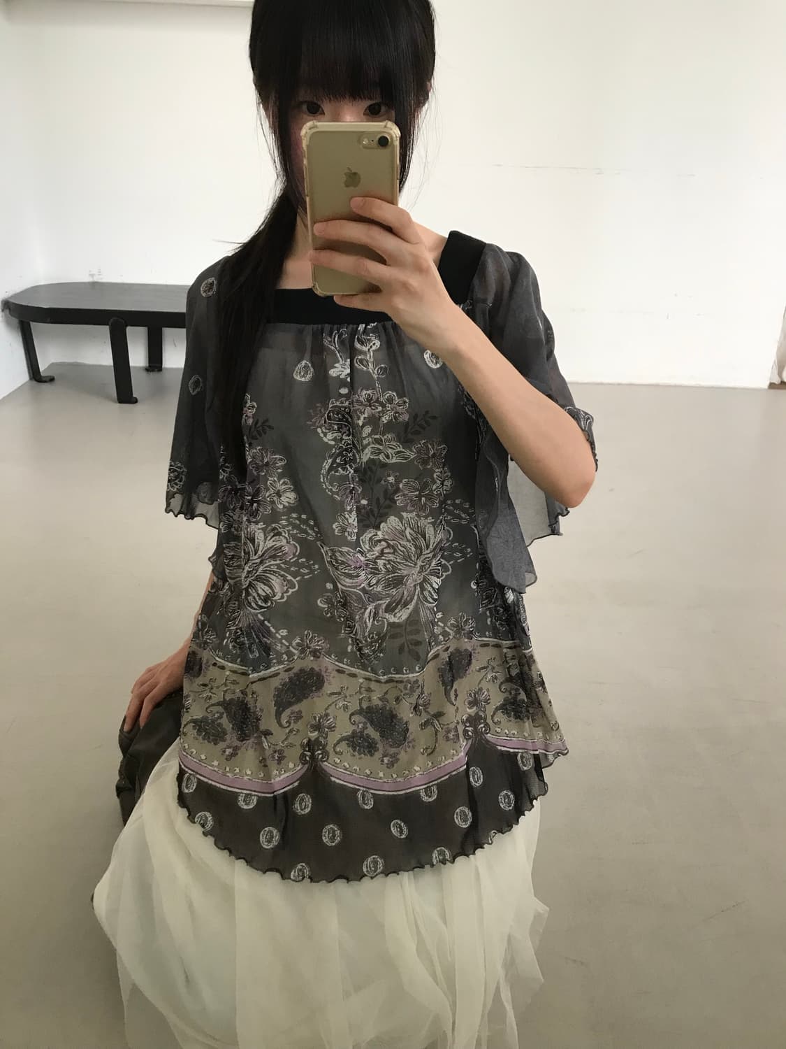 vintage pattern mesh top 상품이미지5