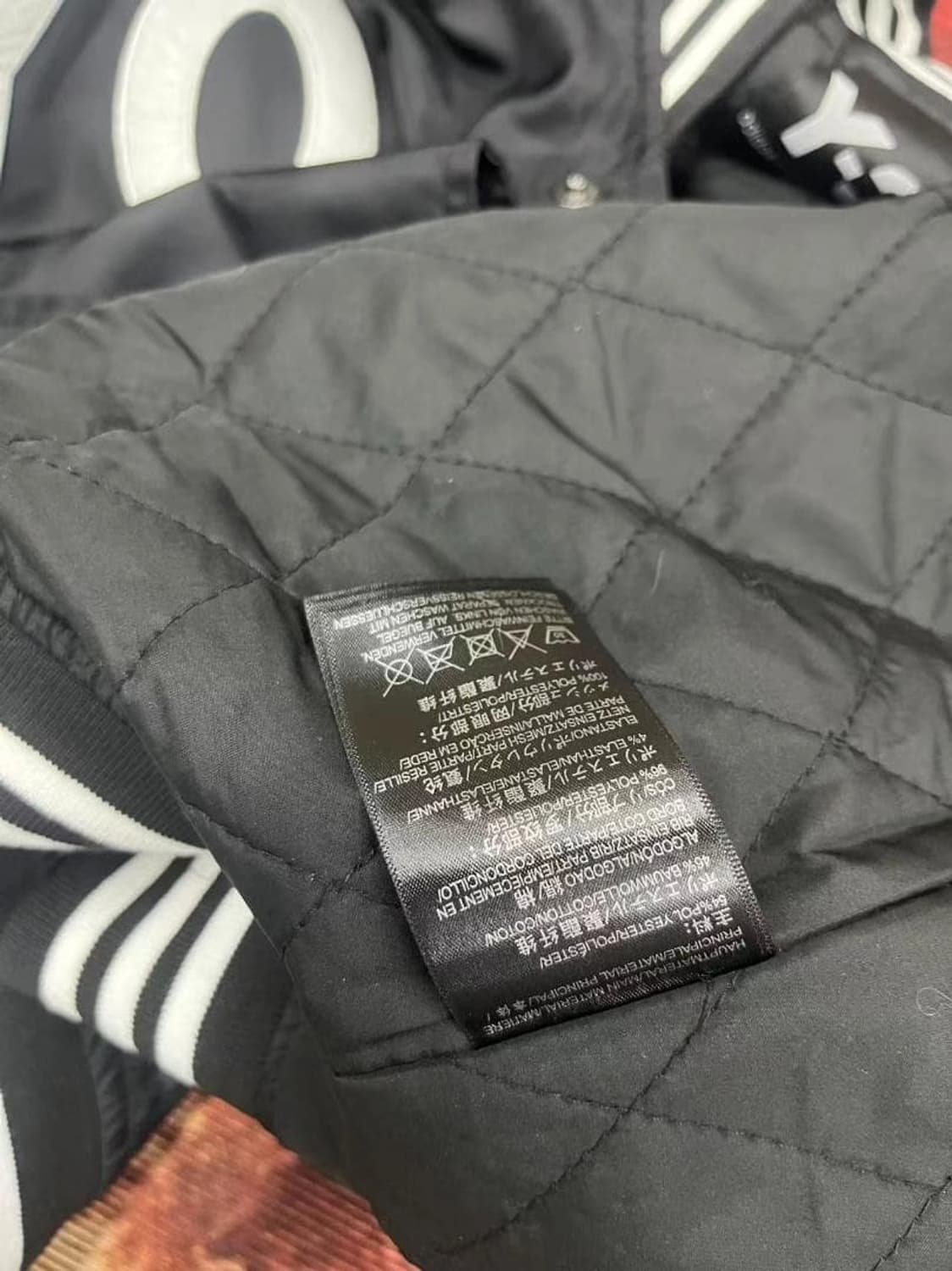 Y-3 요지 레터스 봄버 재킷 상품이미지10