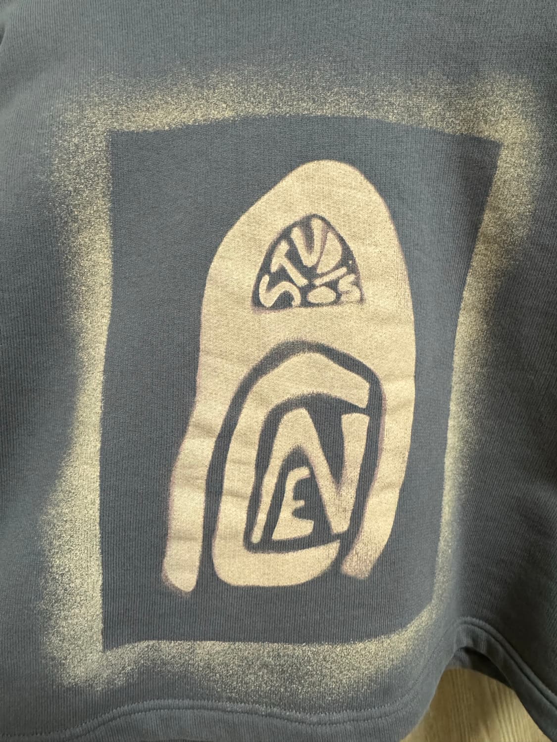 아크네 맨투맨 상품이미지2