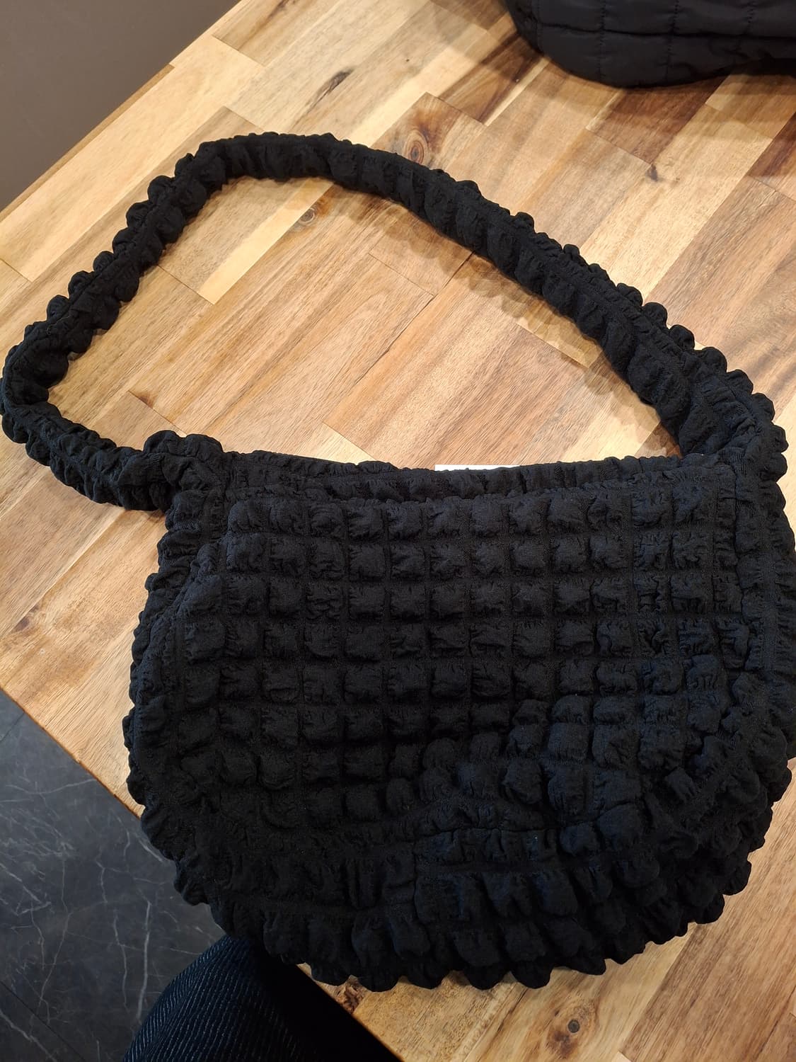 (마지막특가) 블랙 셔링 숄더백 상품이미지2