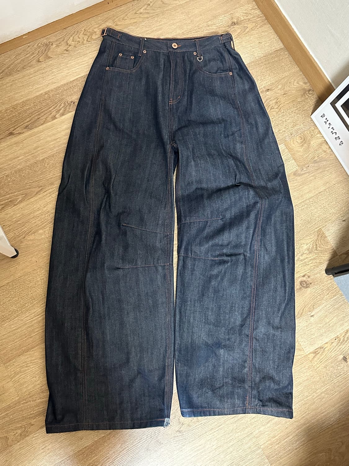 배드블러드 찰리 샐비지 배럴 진 m 상품이미지1