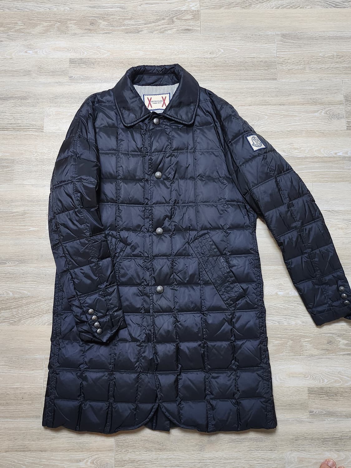 몽클레어 감마블루 나일론 다운 코트 상품이미지1