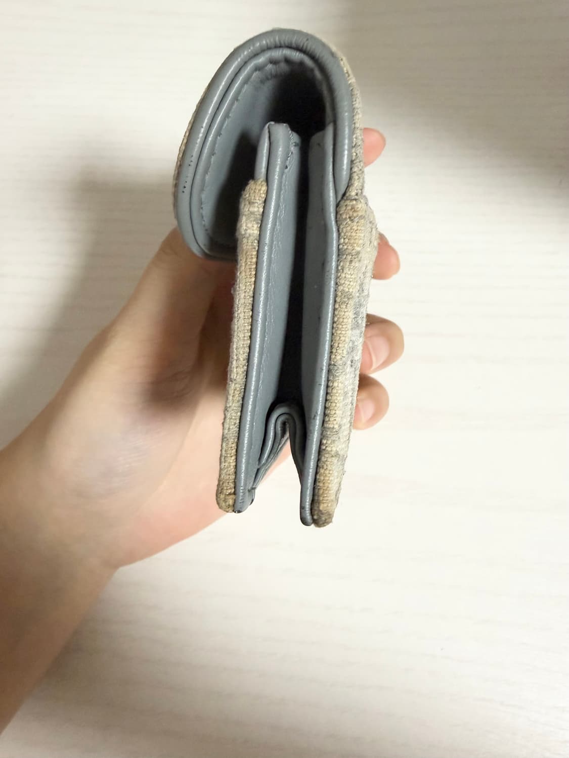 정품확실)디올 오블리크 카드지갑 새들 라이트그레이 판매 동전지갑 상품이미지3