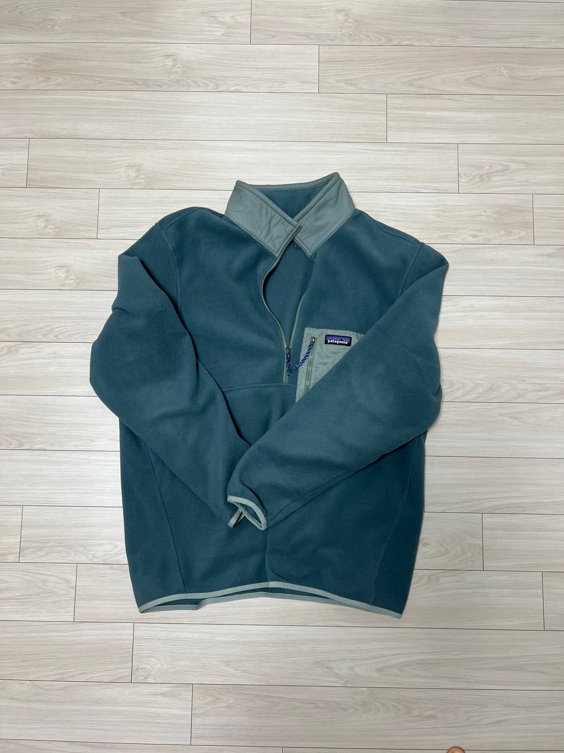 파타고니아 후리스 반집업 상품이미지1