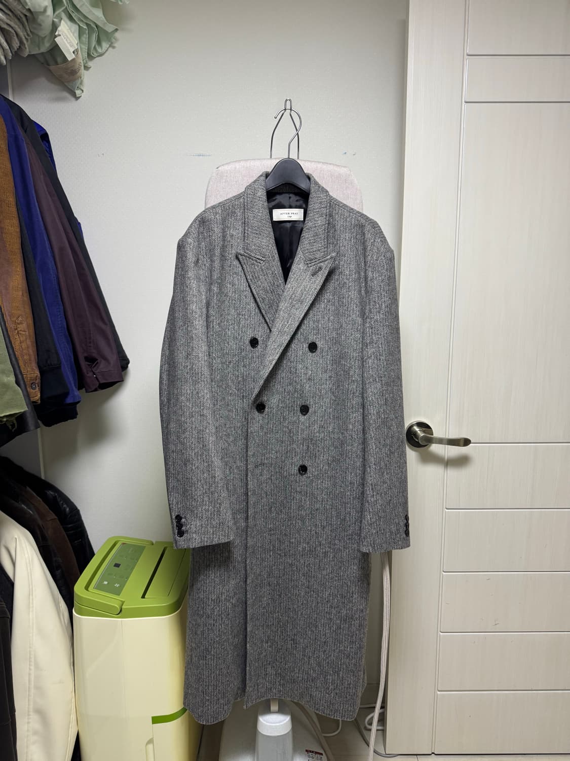 애프터프레이 해링본 더블코트 상품이미지1