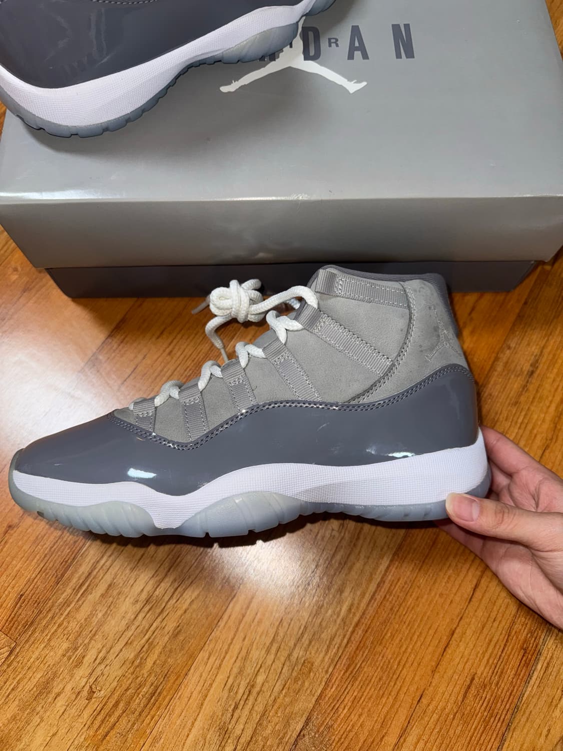 (새상품) 조던11 레트로 쿨 그레이 상품이미지3