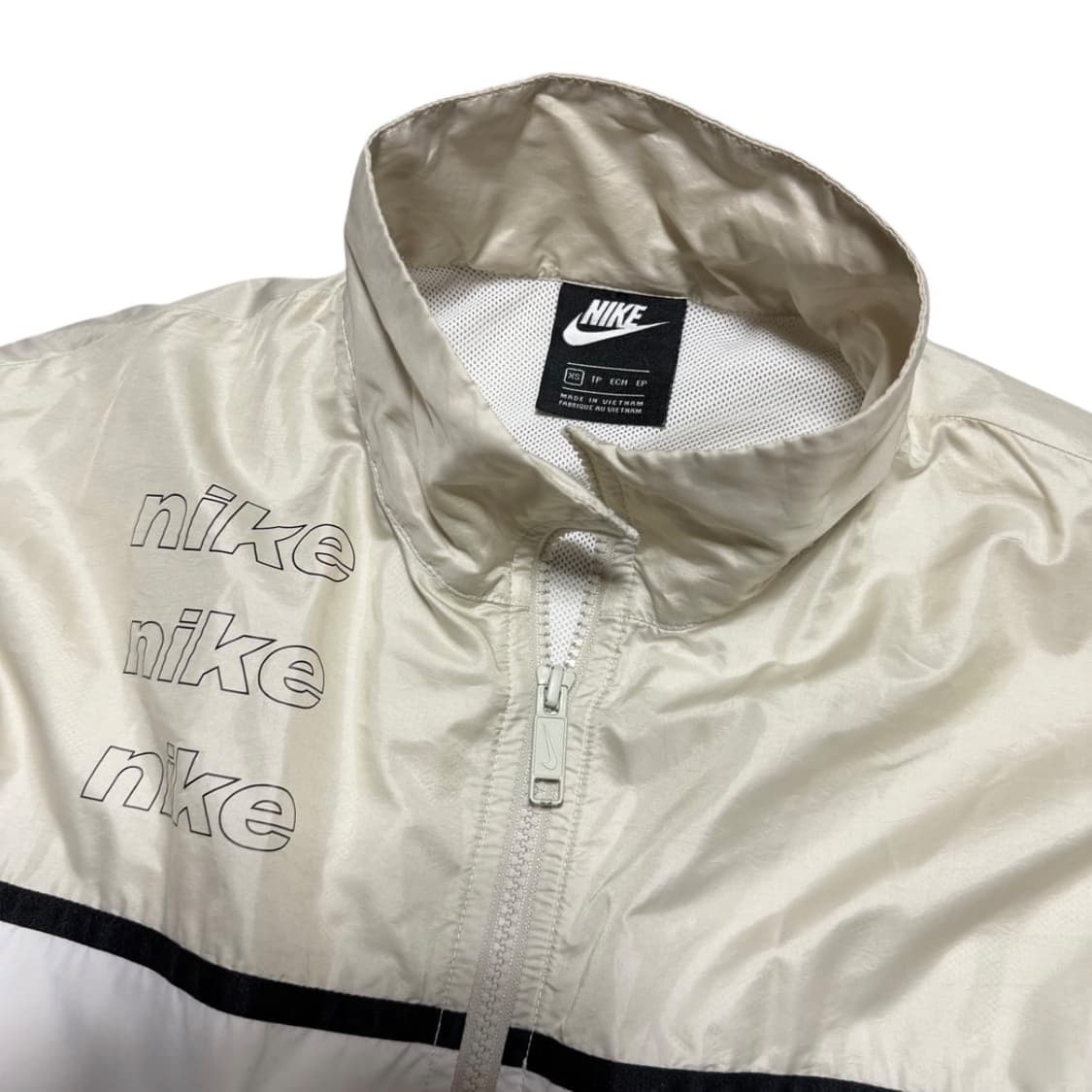 나이키 멀티로고 우븐 바람막이 자켓 상품이미지2