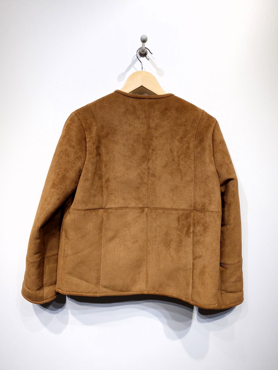 LE 르 시그니쳐 숏 무스탕[F] 상품이미지3